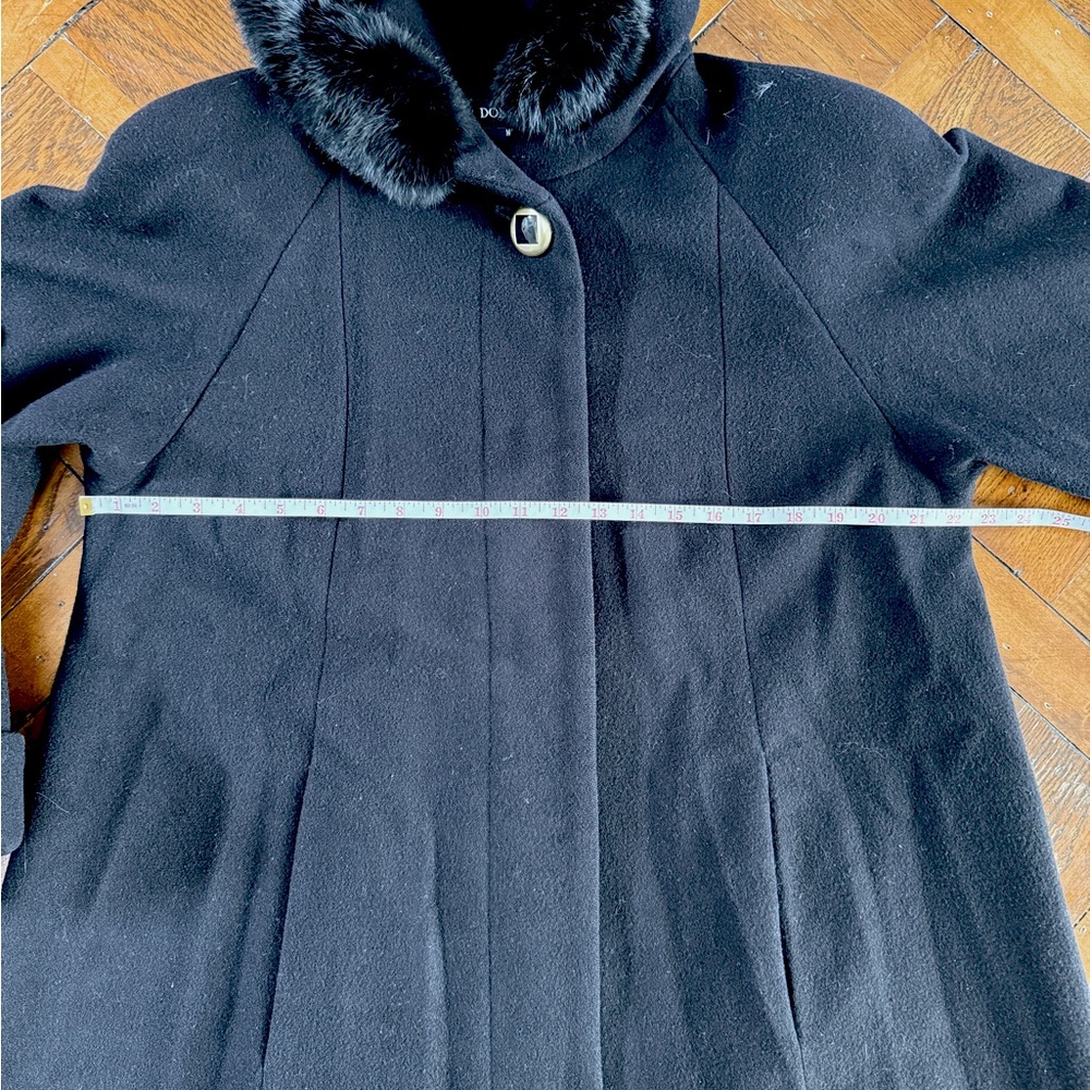 Wool coat - Picture 7 of 12